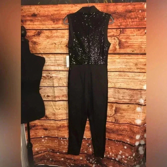 All Black Sequin sleeveless Tuxedo Jumpsuit size Large - Picture 15 of 16